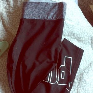 VS Pink Workout Leggings